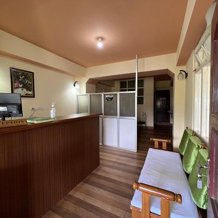 Khandroling Hotel 강토크 외부 사진